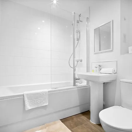 Luxury Central Apartment With Gated Access And Secure Parking 16Sl Birmingham Exterior foto